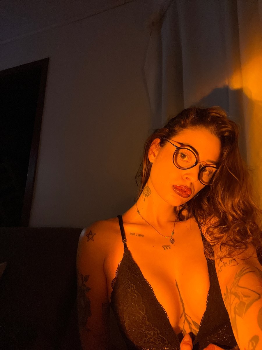 Miss Franchesca, Choker